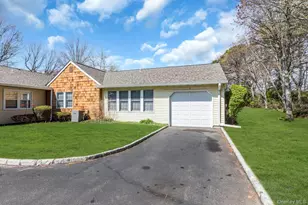 168 Revere Dr, Sayville, NY 11782 - Photo 23
