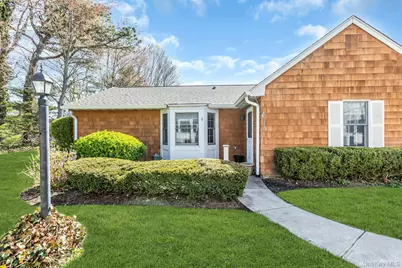 168 Revere Drive, Sayville, NY 11782 - Photo 3