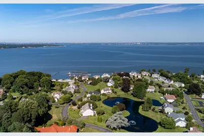 1 Pembroke Drive, Glen Cove, NY 11542 - Photo 49