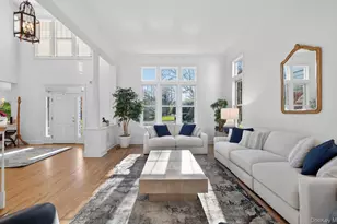 1 Pembroke Dr, Glen Cove, NY 11542 - Photo 11