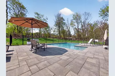98 Greenbush Road, Tappan, NY 10983 - Photo 3