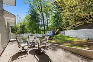 57 Homecrest Oval, Yonkers, NY 10703 - Photo 25