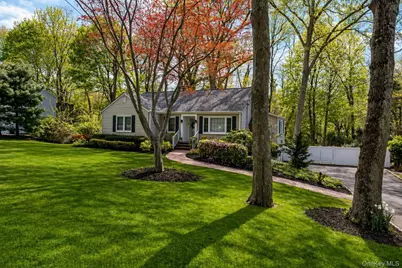 6 Huyler Road, Setauket, NY 11733 - Photo 5