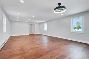 907 Pearl St, Bohemia, NY 11716 - Photo 25