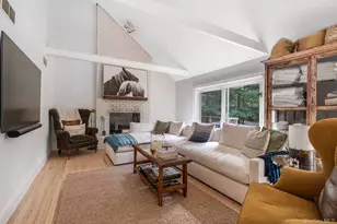 34 Harbor Blvd, East Hampton, NY 11937 - Photo 5