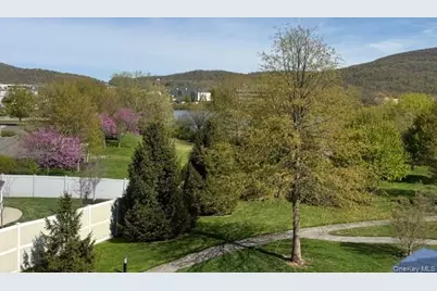 734 Regency Drive, Fishkill, NY 12524 - Photo 41