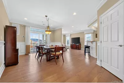 734 Regency Drive, Fishkill, NY 12524 - Photo 7
