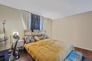 85 Applegate Dr, Central Islip, NY 11722 - Photo 13