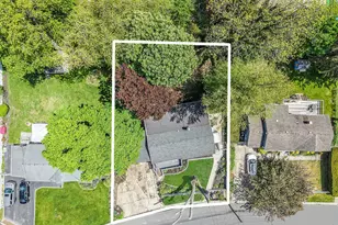 85 Applegate Dr, Central Islip, NY 11722 - Photo 33
