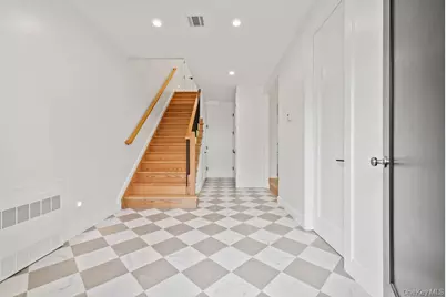 5 Mirror Lake Road #202, Spring Valley, NY 10977 - Photo 3