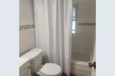 30 Montgomery Avenue #house, Oceanside, NY 11572 - Photo 15