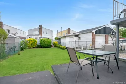 152 Meagher Avenue, Bronx, NY 10465 - Photo 19