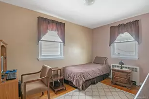 152 Meagher Ave, Bronx, NY 10465 - Photo 13
