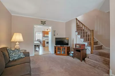 152 Meagher Avenue, Bronx, NY 10465 - Photo 5