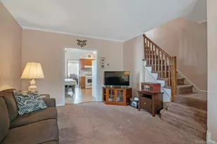 152 Meagher Ave, Bronx, NY 10465 - Photo 5