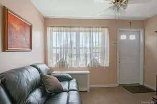 152 Meagher Ave, Bronx, NY 10465 - Photo 9