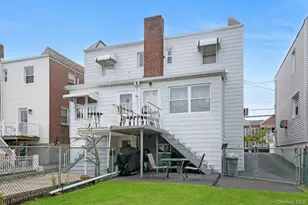 152 Meagher Ave, Bronx, NY 10465 - Photo 23