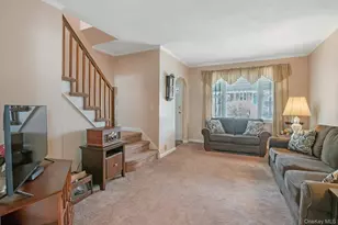 152 Meagher Ave, Bronx, NY 10465 - Photo 3