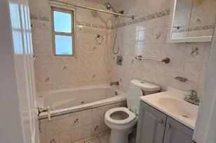 120-54 194th St, Saint Albans, NY 11412 - Photo 5