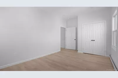 4370 Edson Avenue, Bronx, NY 10466 - Photo 19
