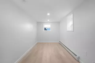 4370 Edson Ave, Bronx, NY 10466 - Photo 21