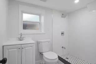 4370 Edson Ave, Bronx, NY 10466 - Photo 25