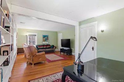 2 Brooklyn Avenue, Stony Brook, NY 11790 - Photo 27