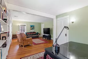 2 Brooklyn Ave, Stony Brook, NY 11790 - Photo 27