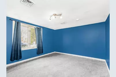 69 Cedar Avenue, New Windsor, NY 12553 - Photo 5
