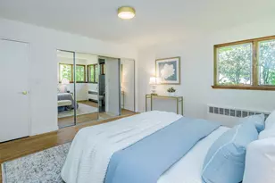 10 Jeannette Dr, Port Washington, NY 11050 - Photo 17