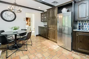 10 Jeannette Dr, Port Washington, NY 11050 - Photo 13