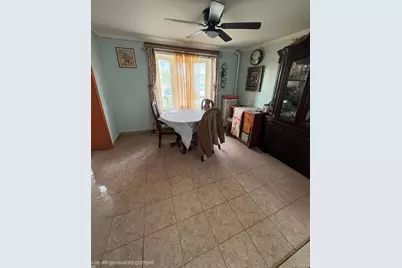 132-06 Metropolitan Avenue, Richmond Hill, NY 11418 - Photo 5