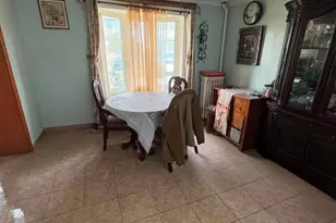 132-06 Metropolitan Ave, Richmond Hill, NY 11418 - Photo 5