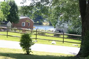 58 Pleasant Dr, Carmel, NY 10512 - Photo 3