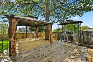 38 Croydon Rd, Yonkers, NY 10710 - Photo 45