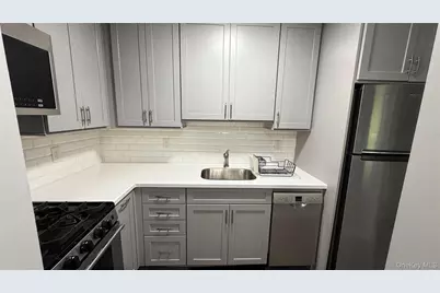 8 Ivy Court #C, Fishkill, NY 12524 - Photo 7