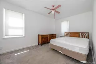 338 Pennyfield Ave, Bronx, NY 10465 - Photo 11