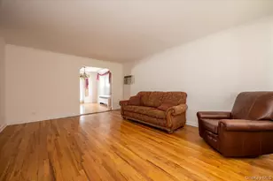 338 Pennyfield Ave, Bronx, NY 10465 - Photo 3