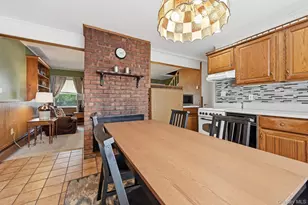 15 Bird Ln, Hicksville, NY 11801 - Photo 5