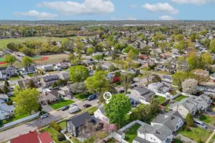 15 Bird Ln, Hicksville, NY 11801 - Photo 21
