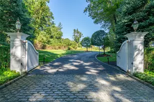 697 Short Beach Rd, Nissequogue, NY 11780 - Photo 5