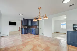 204 Bayview Ave, Massapequa, NY 11758 - Photo 9