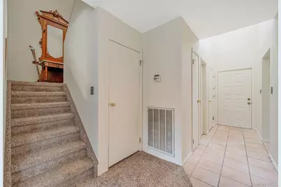 47 Madder Lake Circle, Commack, NY 11725 - Photo 17