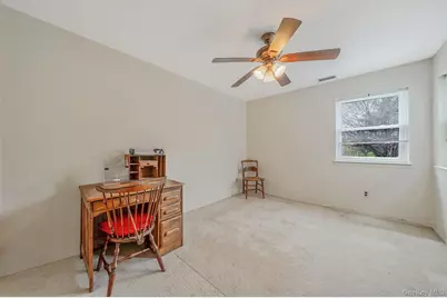 47 Madder Lake Circle, Commack, NY 11725 - Photo 23