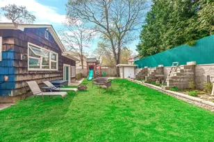 223 Locust Dr, Rocky Point, NY 11778 - Photo 19