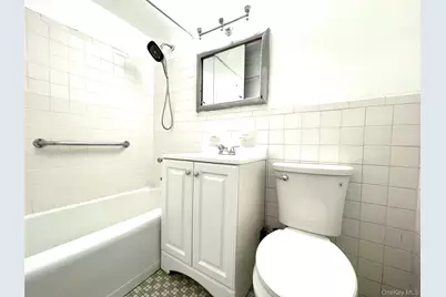 89-15 Parsons Boulevard #15D, Jamaica, NY 11432 - Photo 13