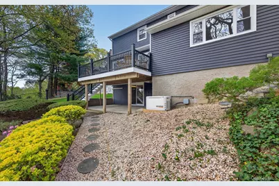 17 Hillcrest Drive #A, Glen Head, NY 11545 - Photo 35