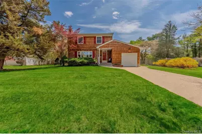 14 Linford Lane, Melville, NY 11747 - Photo 1
