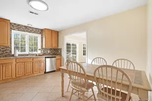 199 Old Sylvan Lake Rd, Hopewell Junction, NY 12533 - Photo 13