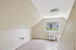107 E 25th St, Huntington Station, NY 11746 - Photo 15